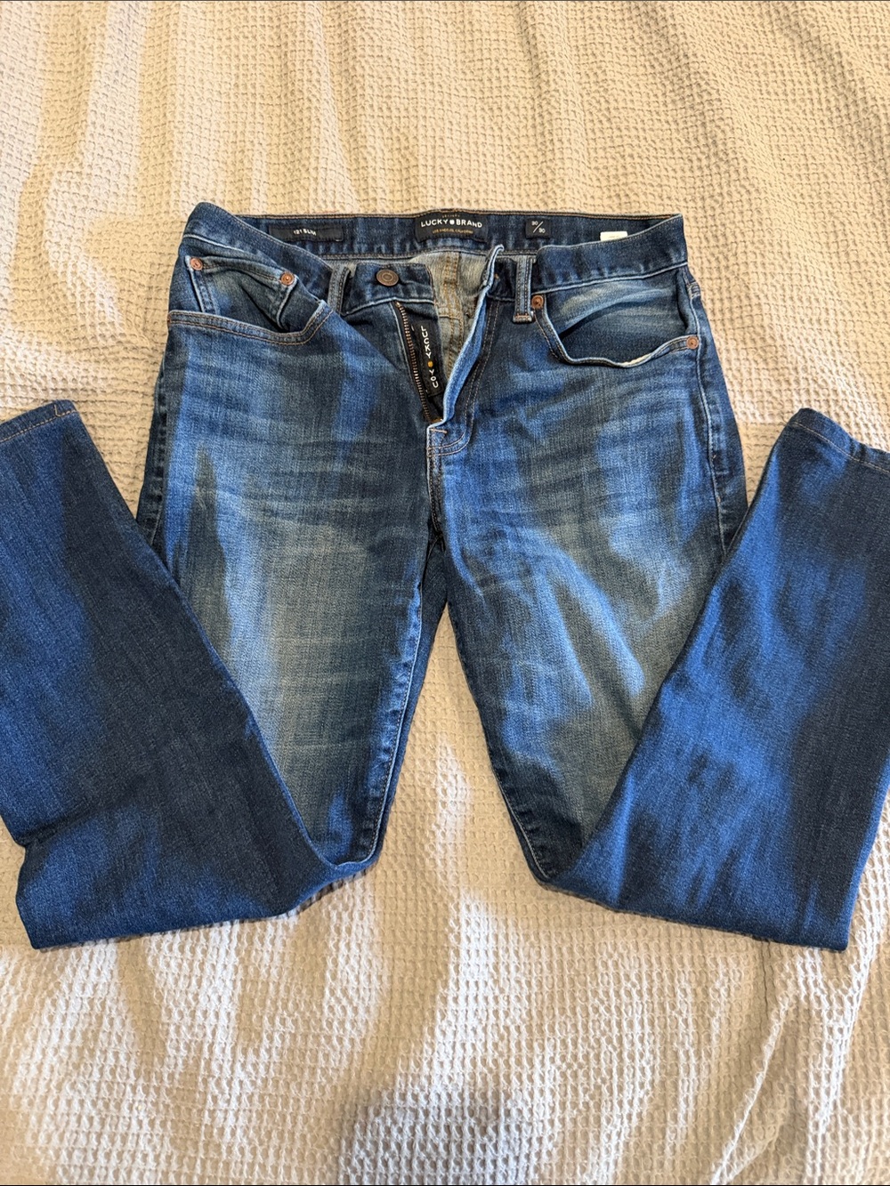 Lucky Brand Slim Fit Jeans in Washed Blue